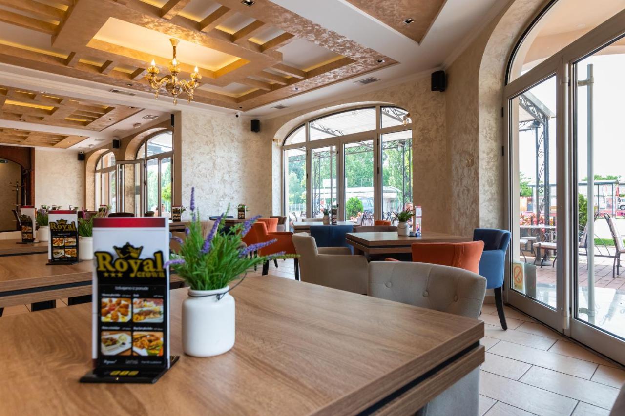 Garni Hotel Royal Crown Subotica Dış mekan fotoğraf
