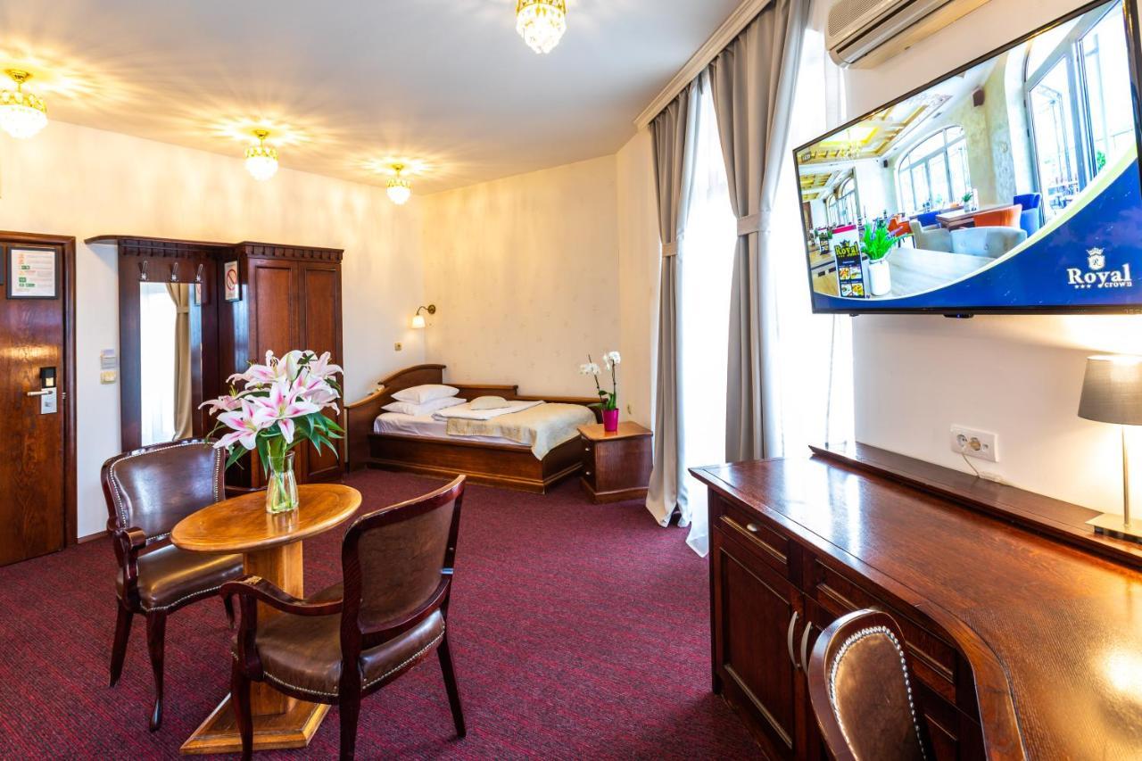 Garni Hotel Royal Crown Subotica Dış mekan fotoğraf