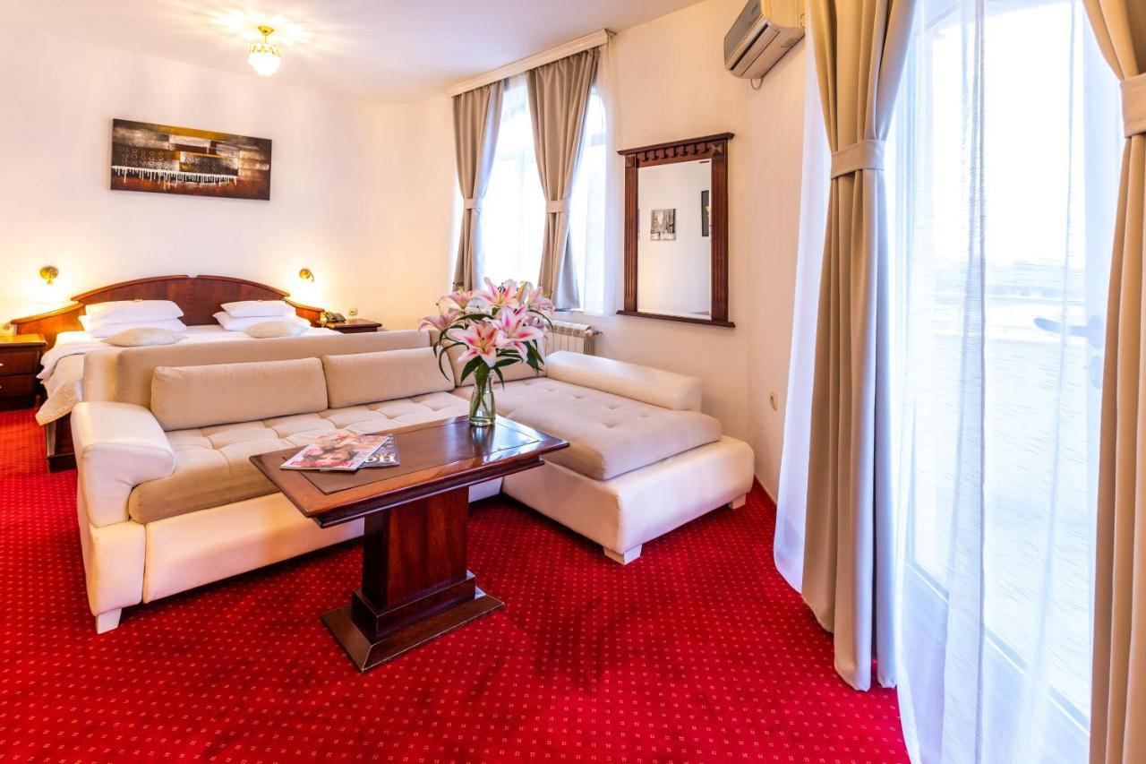 Garni Hotel Royal Crown Subotica Dış mekan fotoğraf