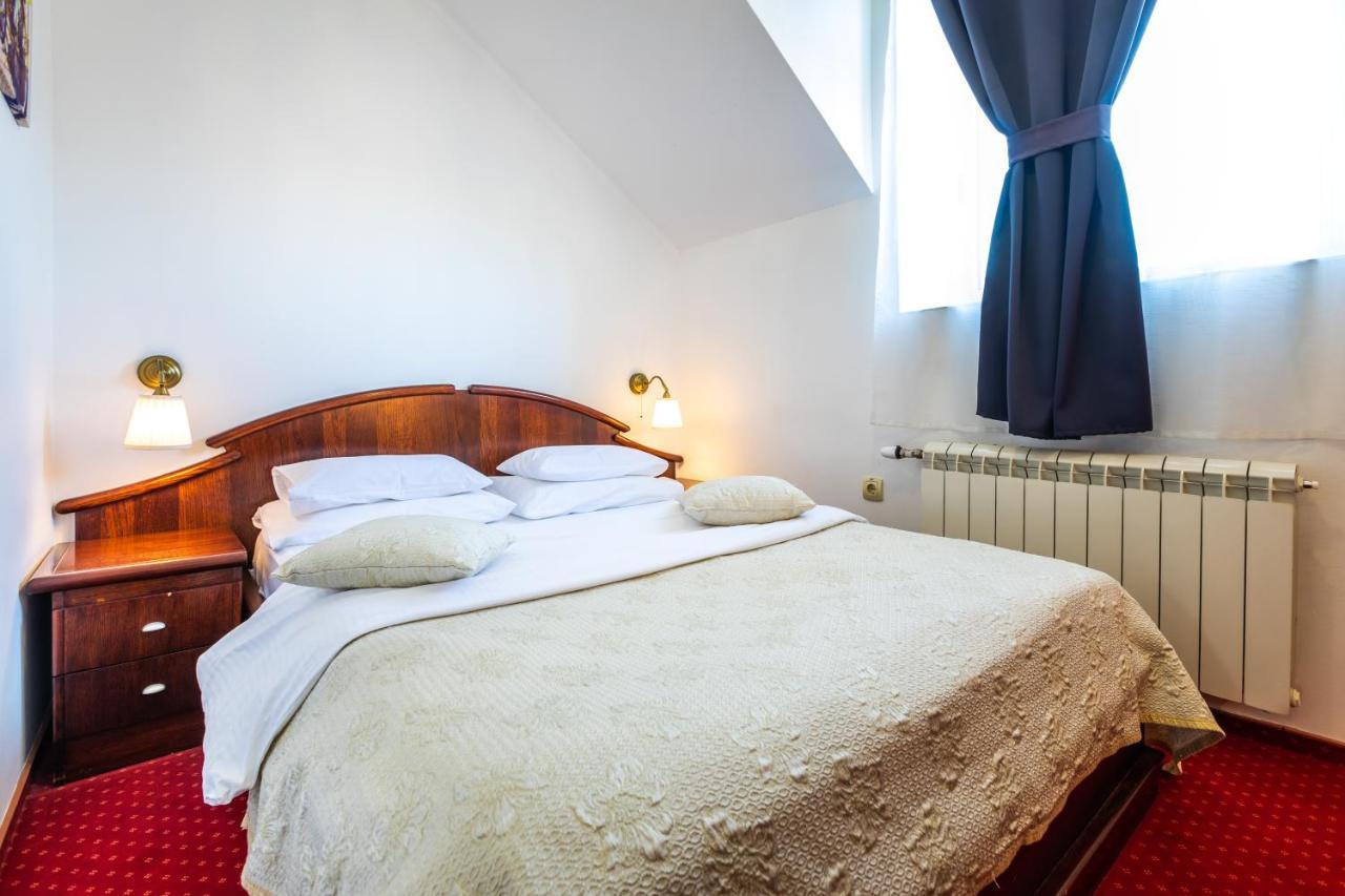 Garni Hotel Royal Crown Subotica Dış mekan fotoğraf