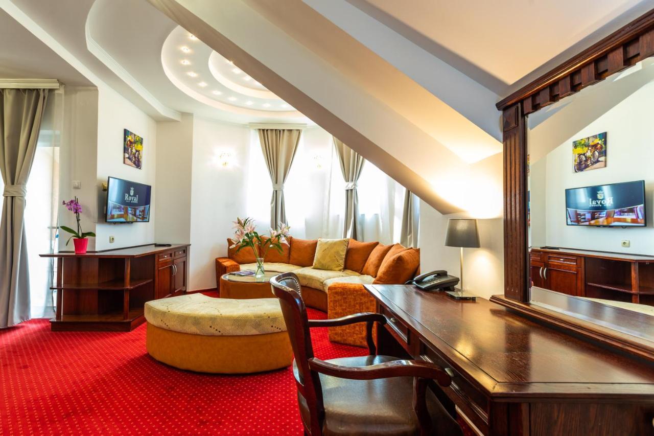 Garni Hotel Royal Crown Subotica Dış mekan fotoğraf