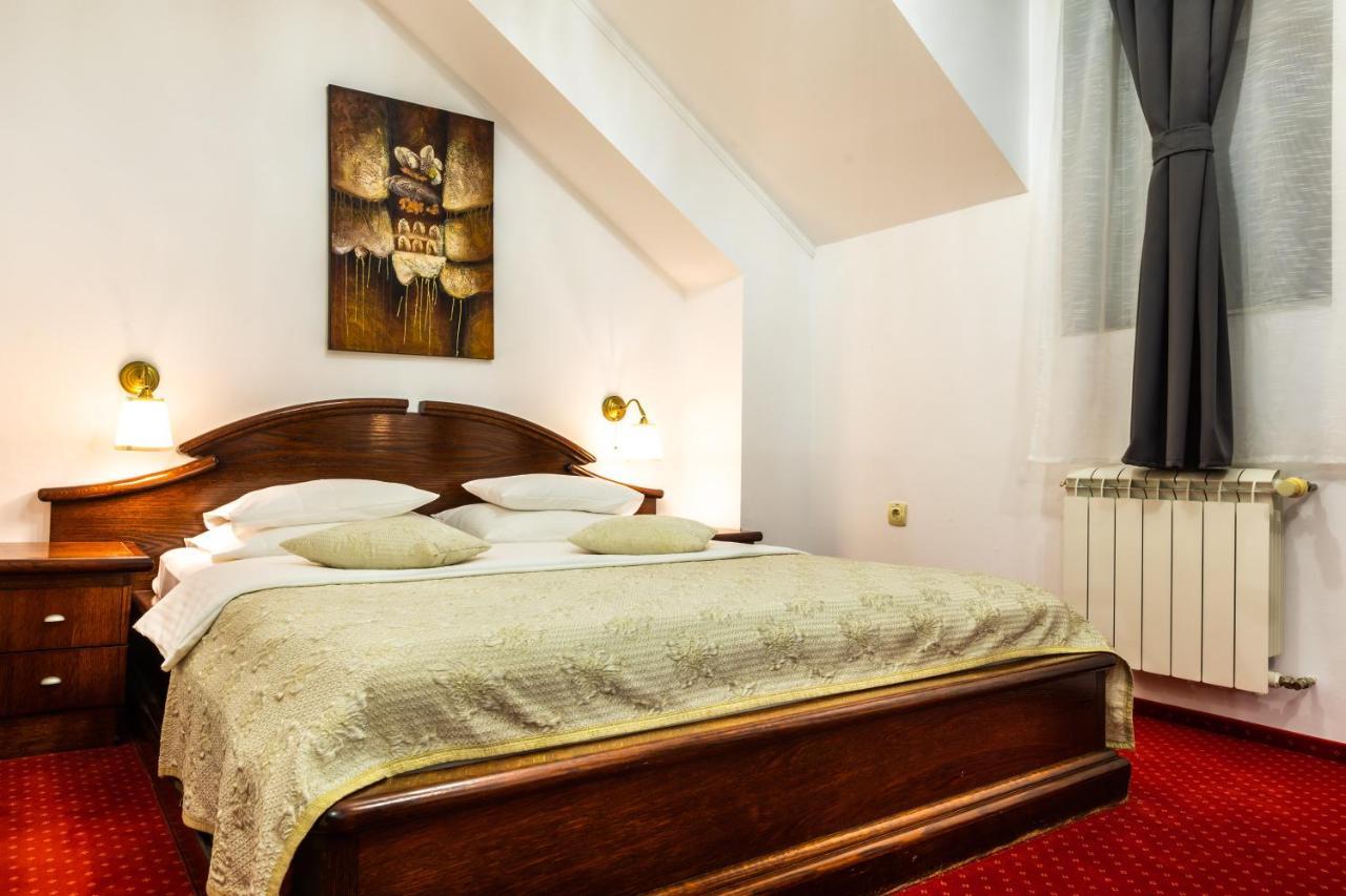 Garni Hotel Royal Crown Subotica Dış mekan fotoğraf