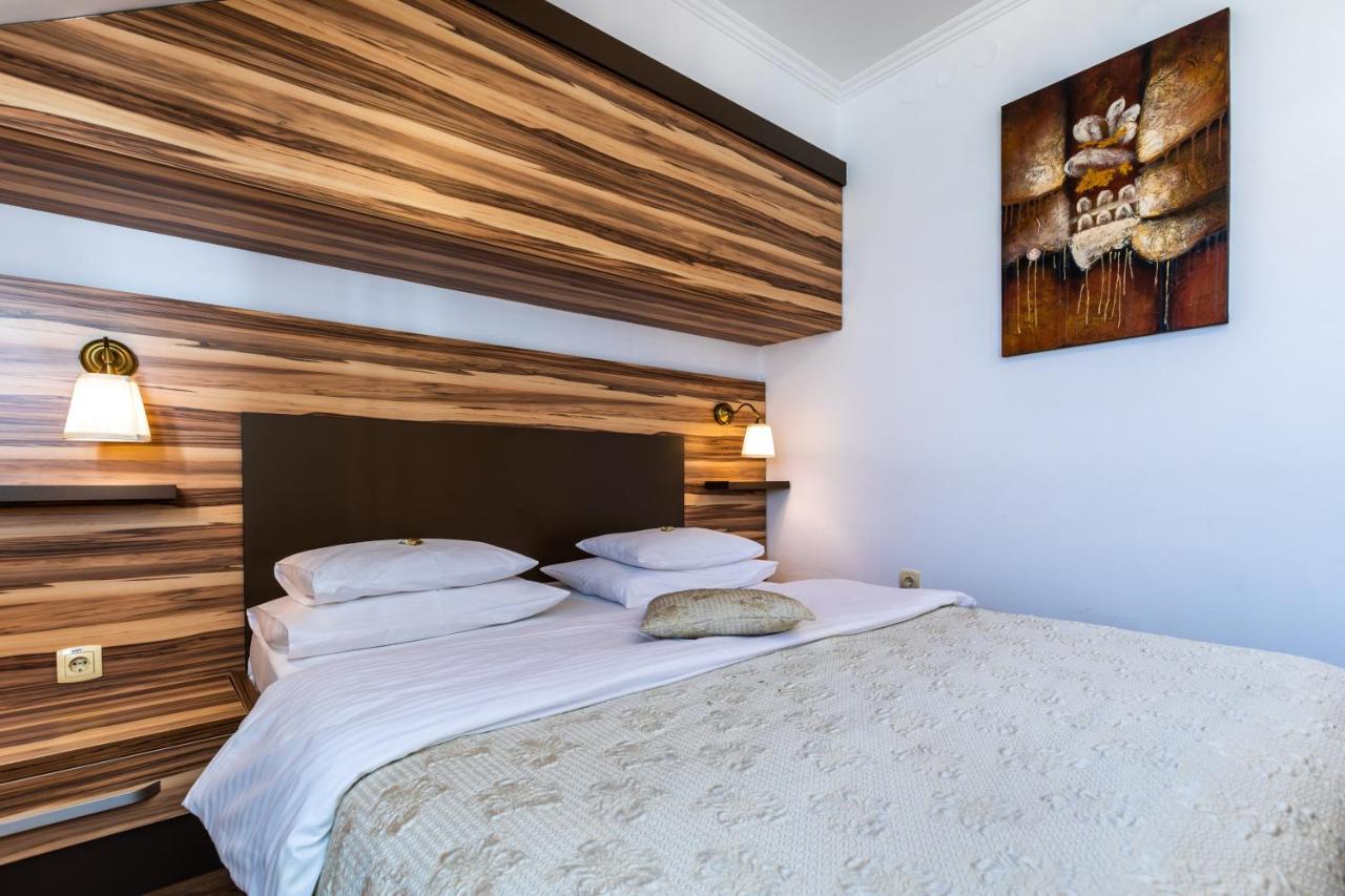 Garni Hotel Royal Crown Subotica Dış mekan fotoğraf